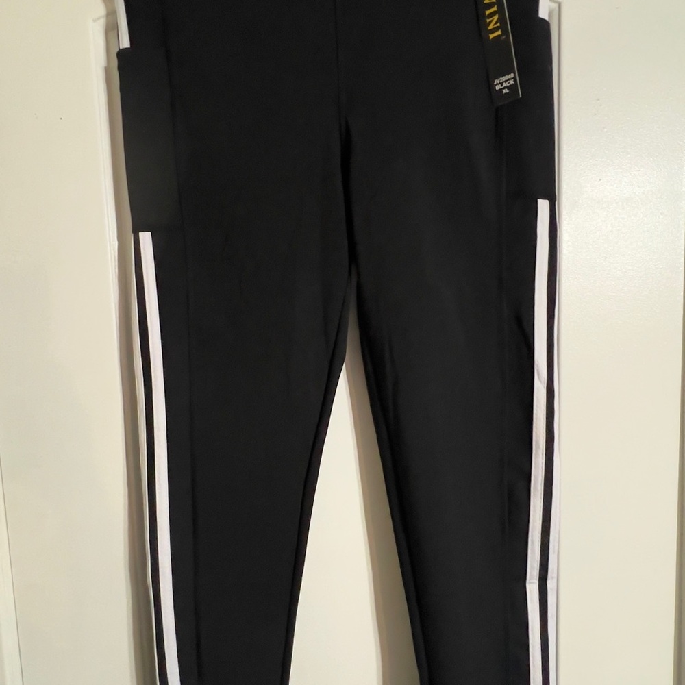 JVINI Black Leggings with White Accents